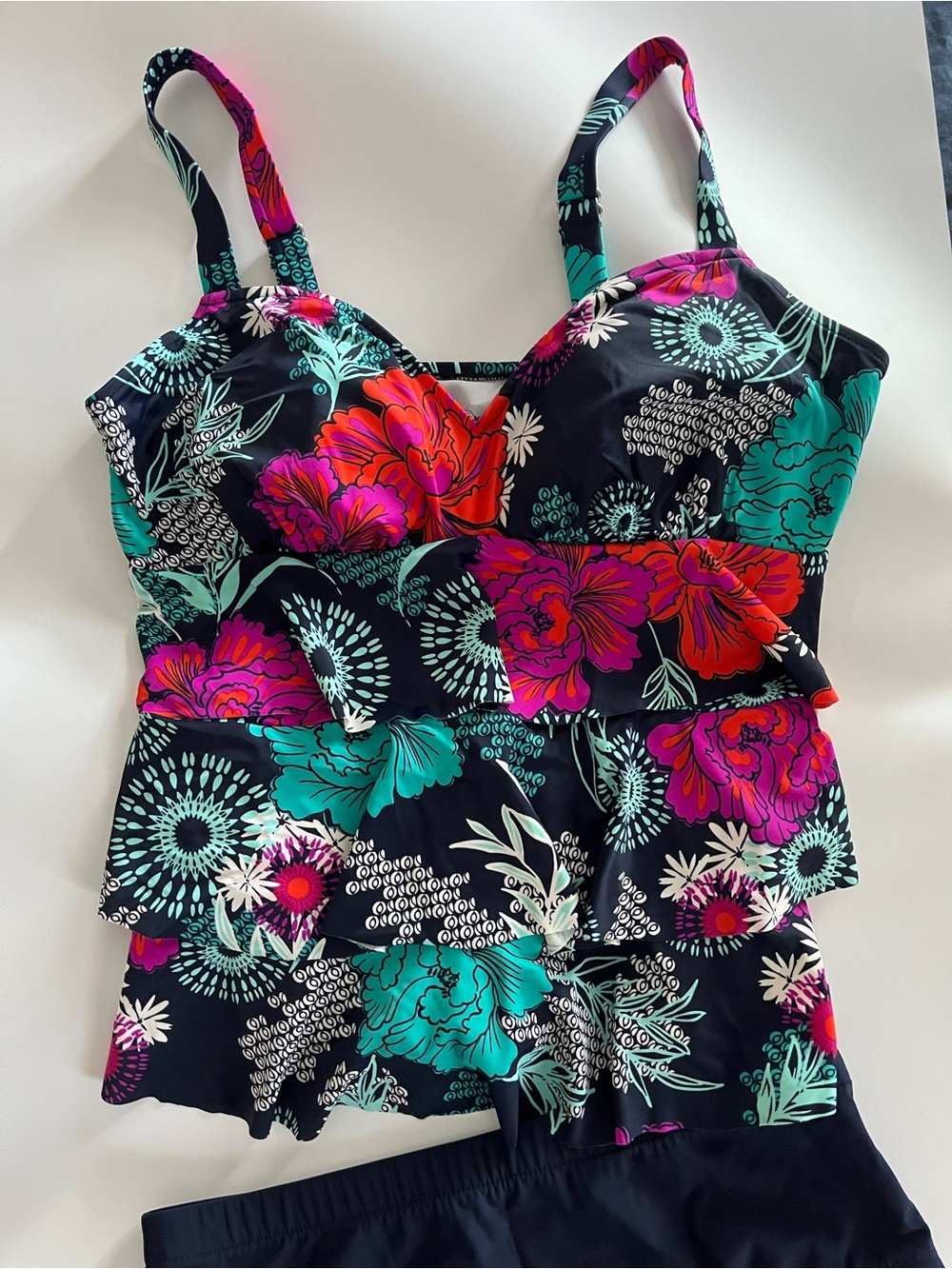 Tankini Swimsuit Size 16 - Picture 2 of 7